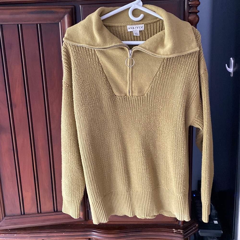 Thick warm sweater, size X, by Eva Viv